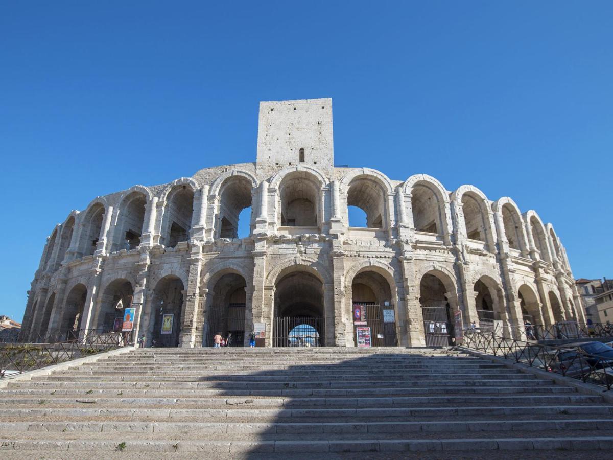 Studio Climatise, La Cloison Arles Exterior foto