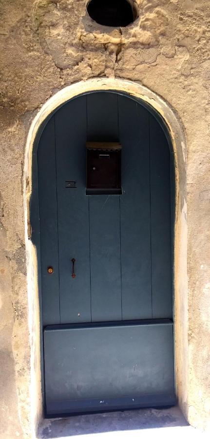 Studio Climatise, La Cloison Arles Exterior foto